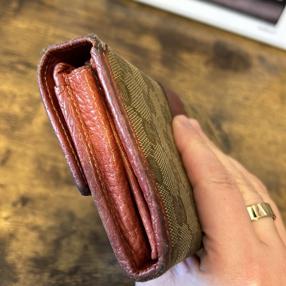 Gucci Long brown canvas and leather snap wallet - Picture 2 of 7
